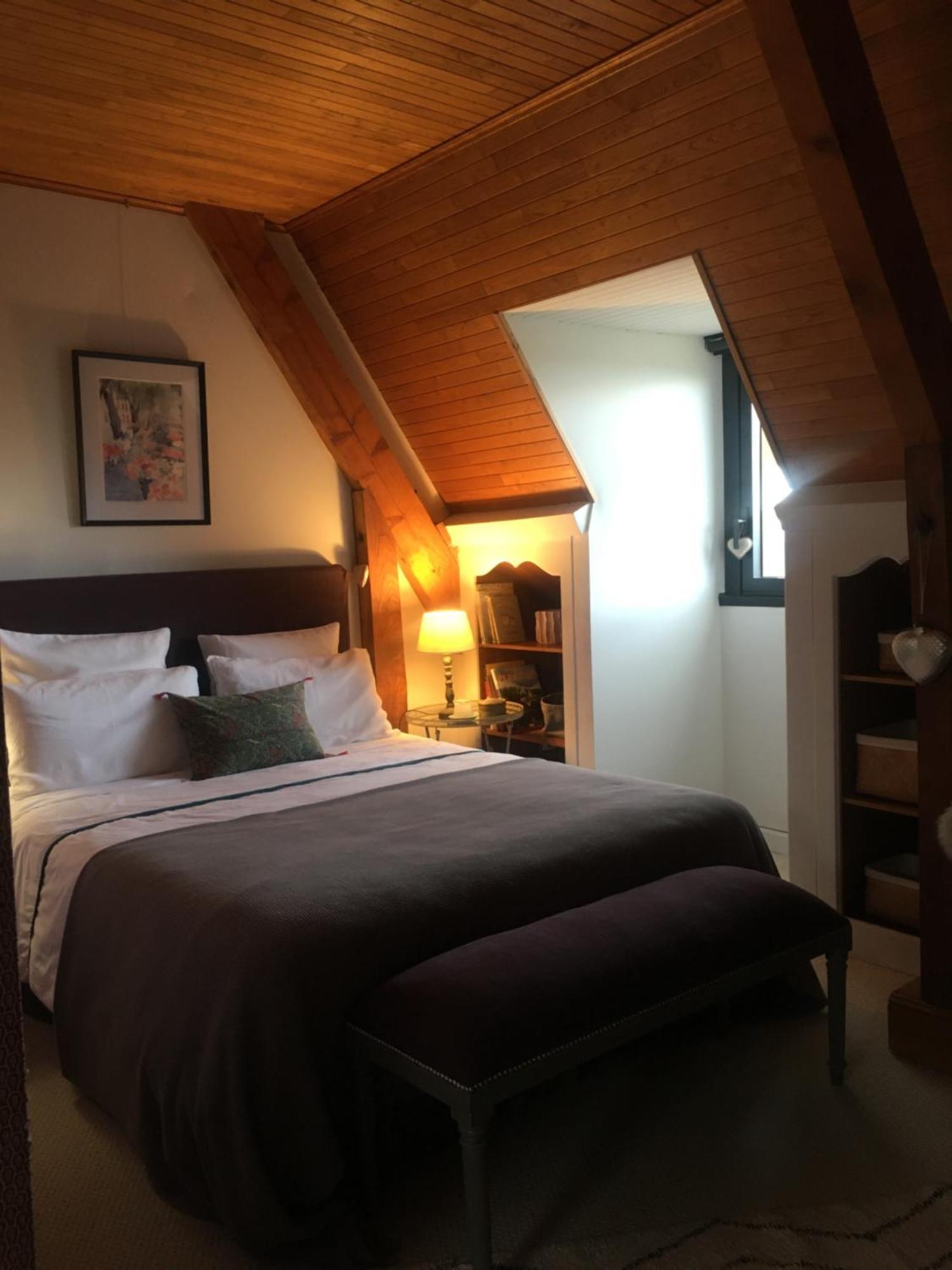 Chambre De Madel Bed and Breakfast Domme Esterno foto